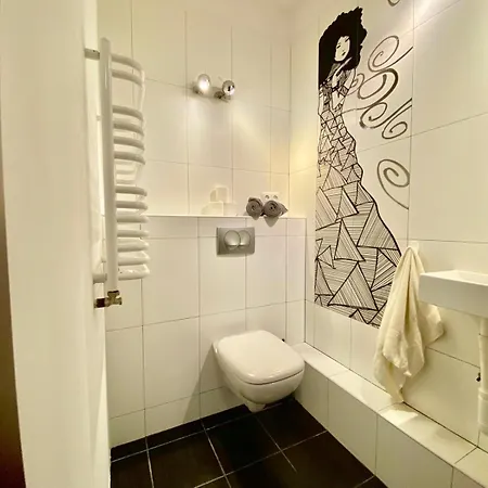 Praga By Esteum Host Apartament